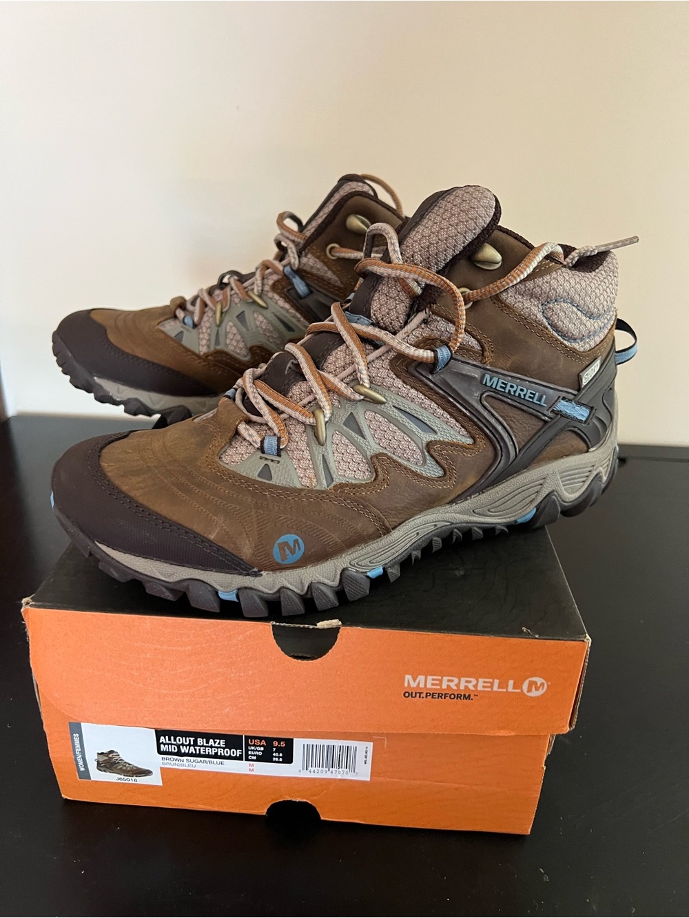 Merrell All Out Blaze Mid Waterproof Leather Hiking Boots 9.5 NIB